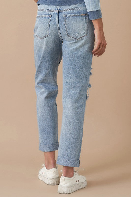 ROLLED UP BOYFRIEND JEANS